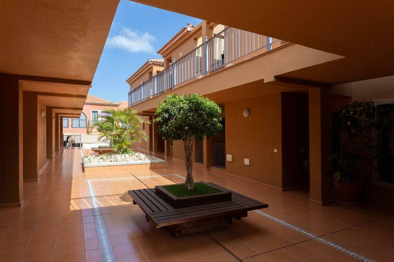 Atlantico Apartment Costa Del Silencio Exterior photo